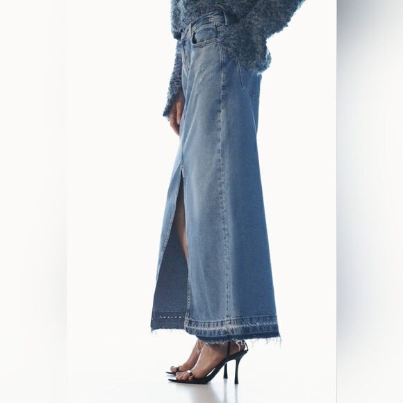 ZARA BLOGGERS FAV DENIM MIDI SKIRT - Picture 5 of 8